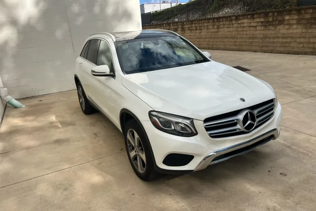 2019 Mercedes Benz GLC 300 4MATIC photo 1