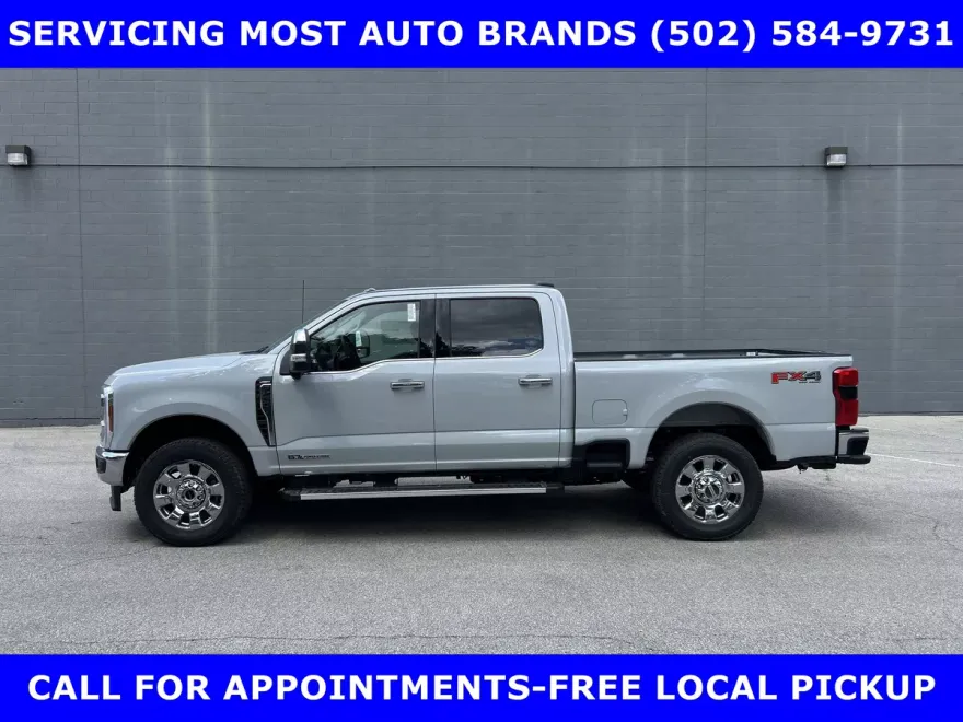 2025 Ford F-250 Lariat FX4 photo 1