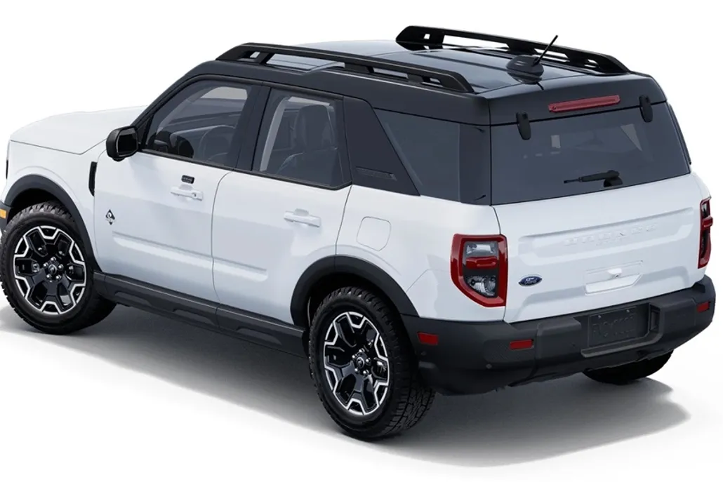 2025 Ford Bronco Sport Outer Banks photo 1