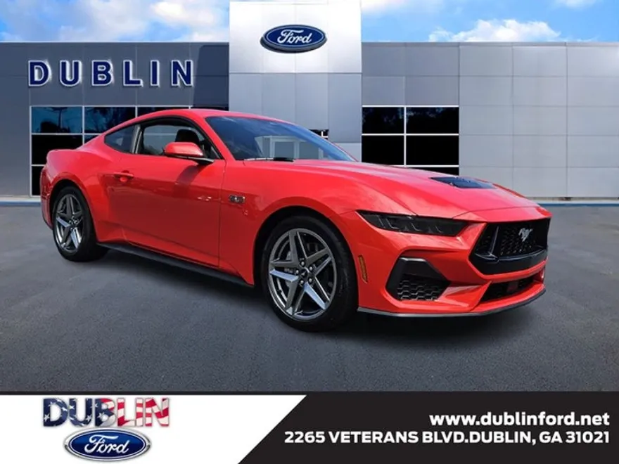 2025 Ford Mustang GT Premium photo 1