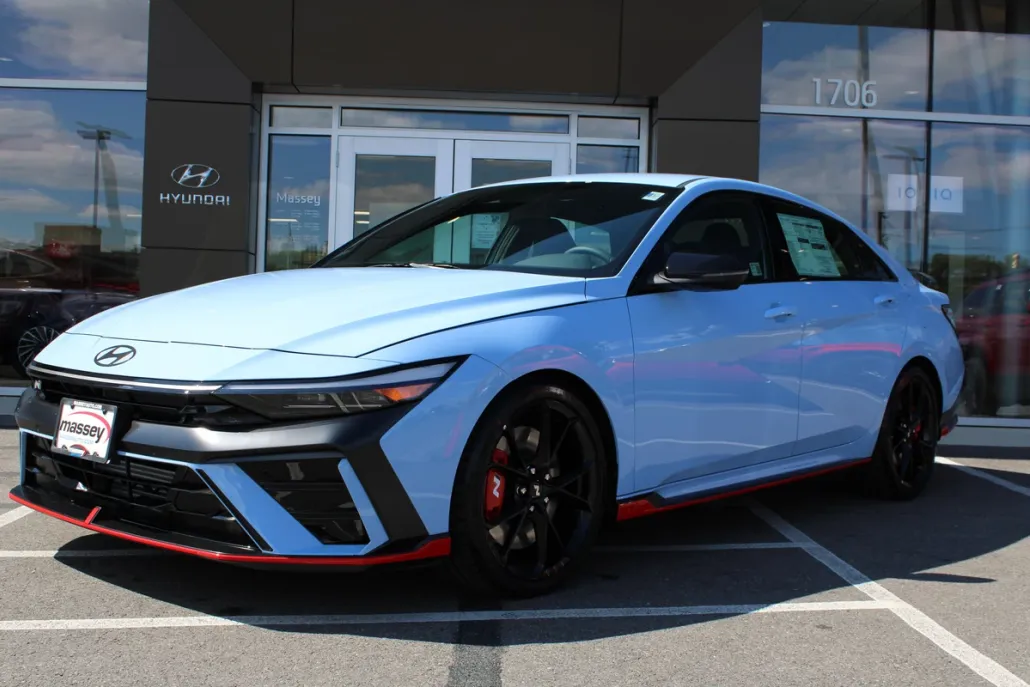 2025 Hyundai Elantra N photo 1
