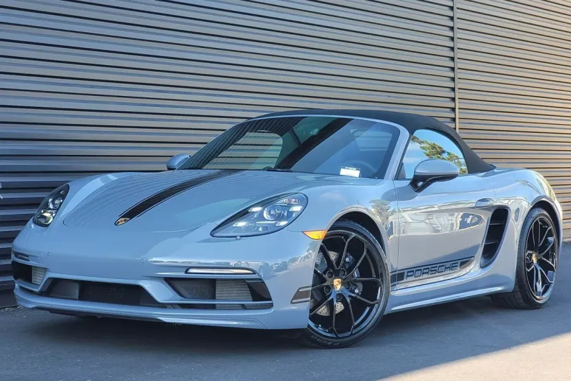 2025 Porsche Boxster Base photo 1