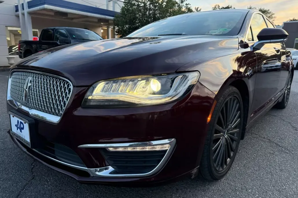 2018 Lincoln MKZ Reserve photo 1