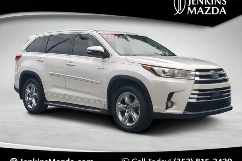 2017 Toyota Highlander Hybrid photo 1
