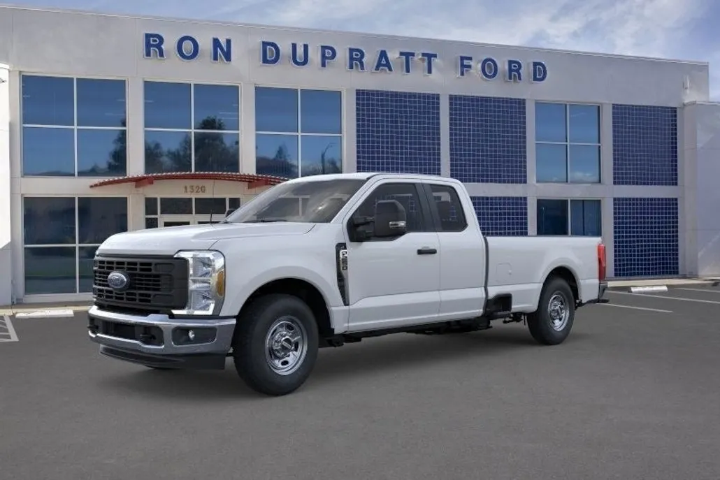 2025 Ford F-250 photo 1