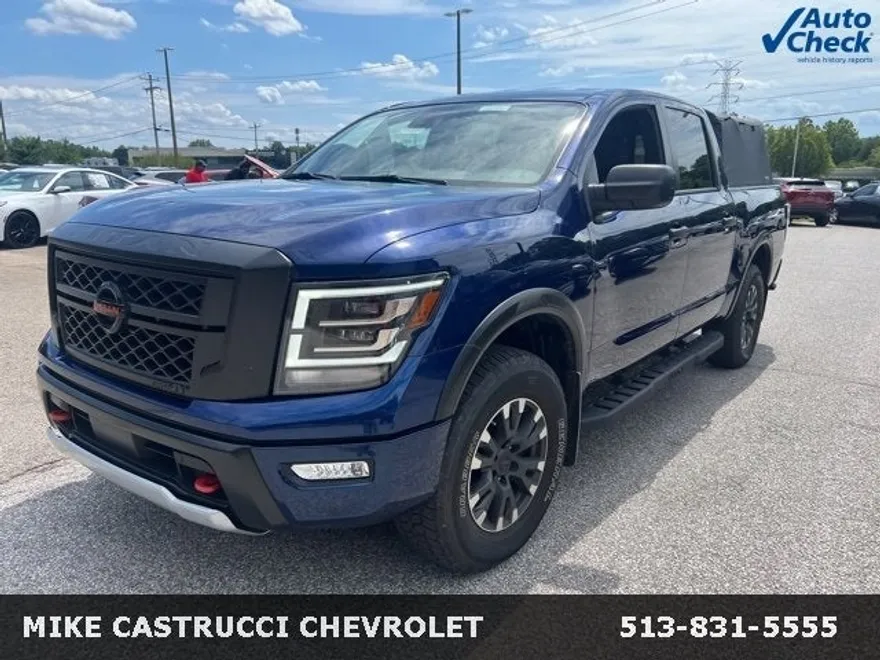 2022 Nissan Titan PRO-4X photo 1