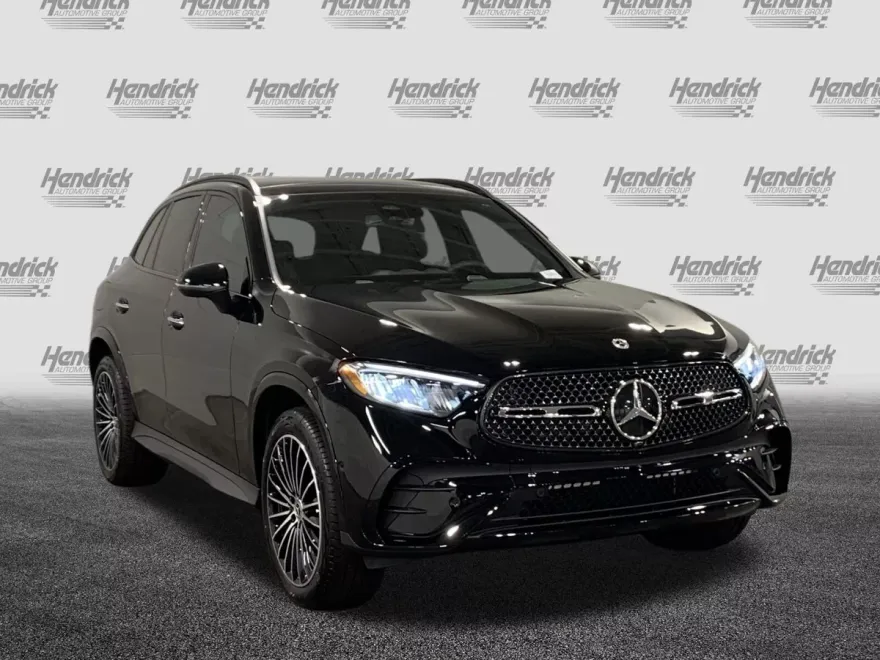 2026 Mercedes Benz GLC 300 photo 1