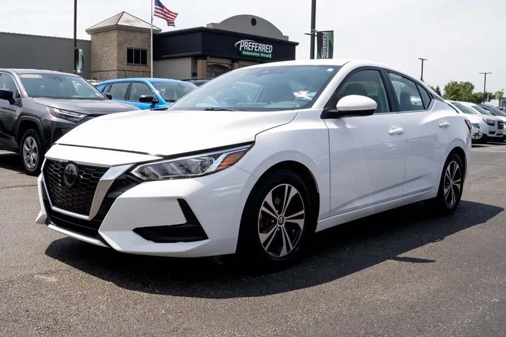 2023 Nissan Sentra SV photo 1