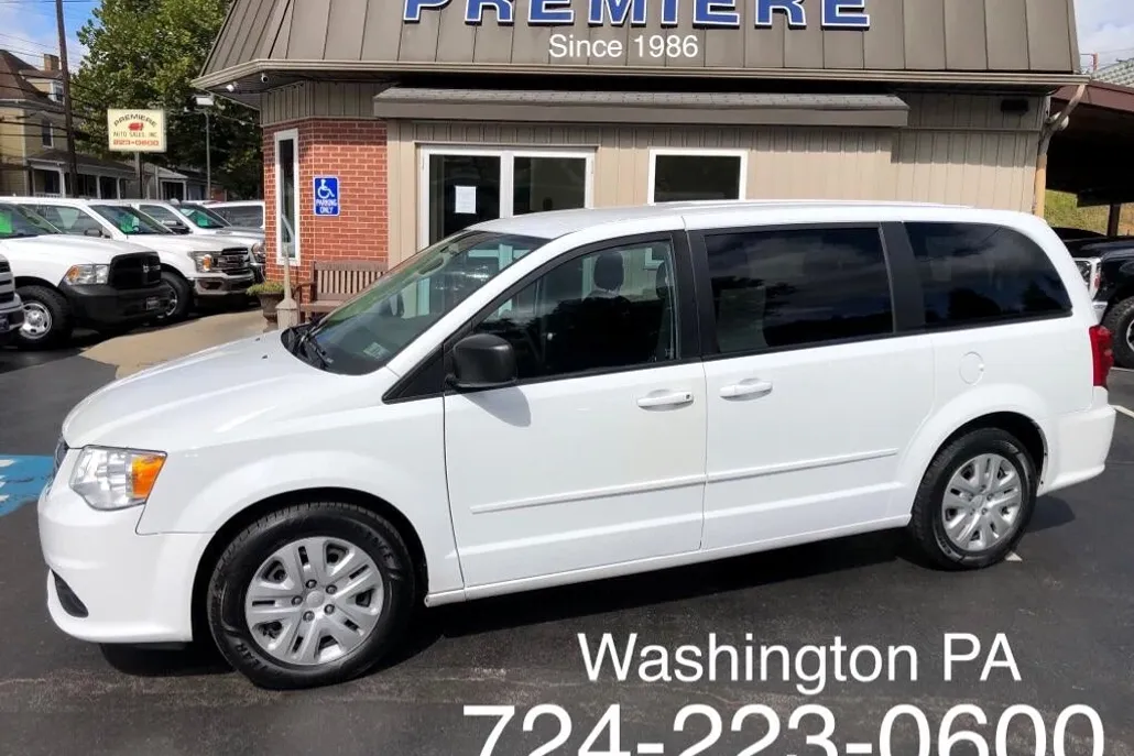 2016 Dodge Grand Caravan SE photo 1