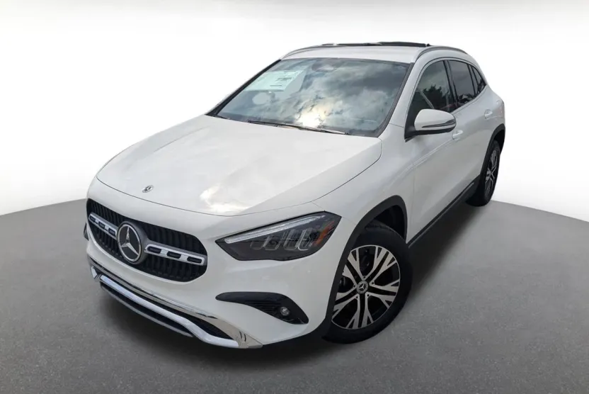 2026 Mercedes Benz GLA 250 4MATIC photo 1