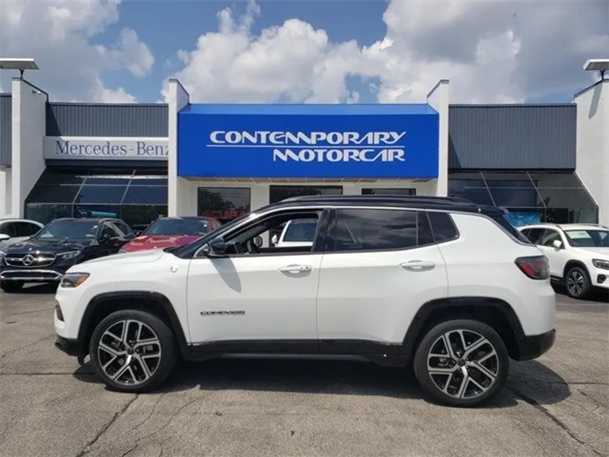 2025 Jeep Compass Limited photo 1