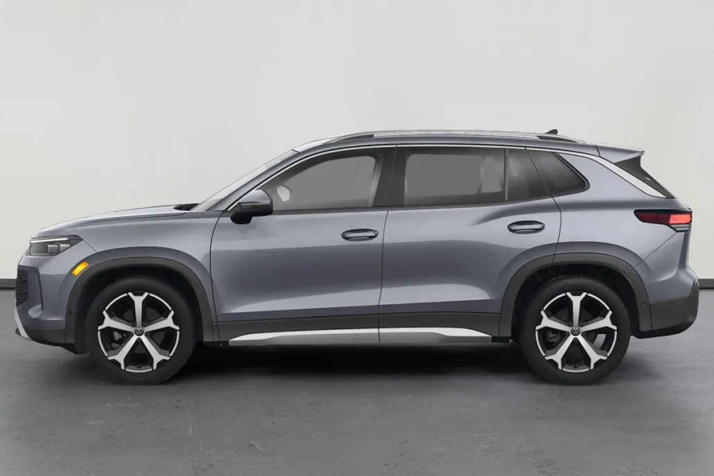 2025 Volkswagen Tiguan SE photo 1