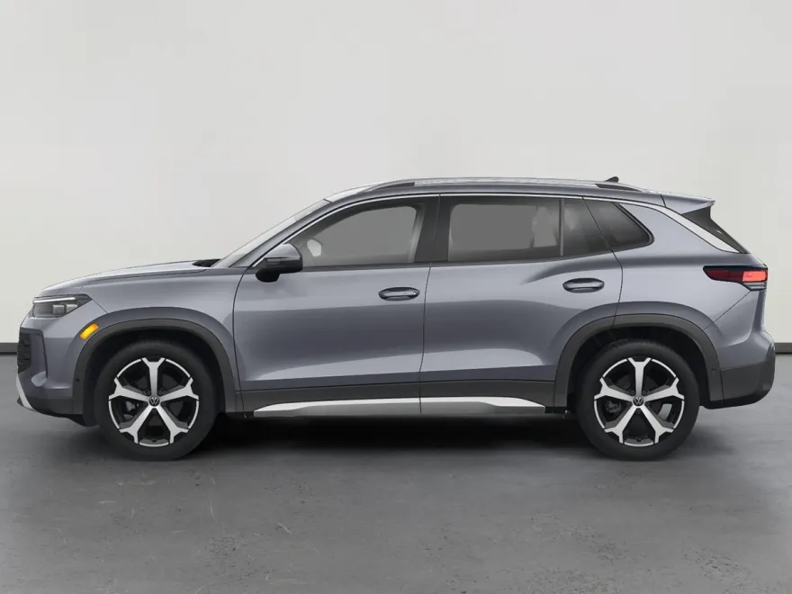 2025 Volkswagen Tiguan SE photo 1