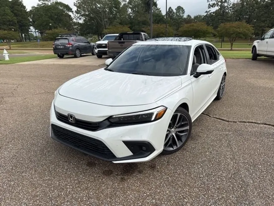 2024 Honda Civic Touring photo 1