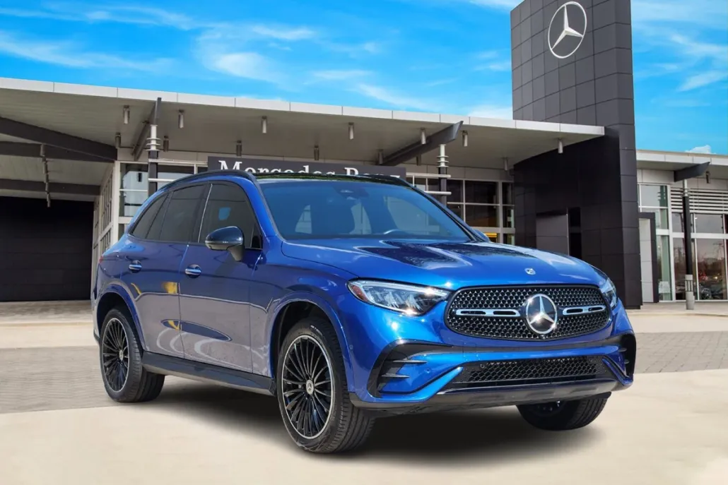2023 Mercedes Benz GLC 300 4MATIC photo 1