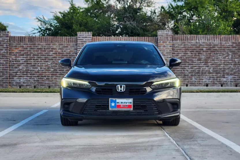 2022 Honda Civic Sport photo 1