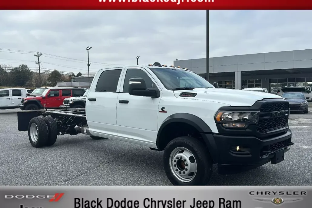 2024 Ram 5500 Tradesman SLT Laramie Limited photo 1