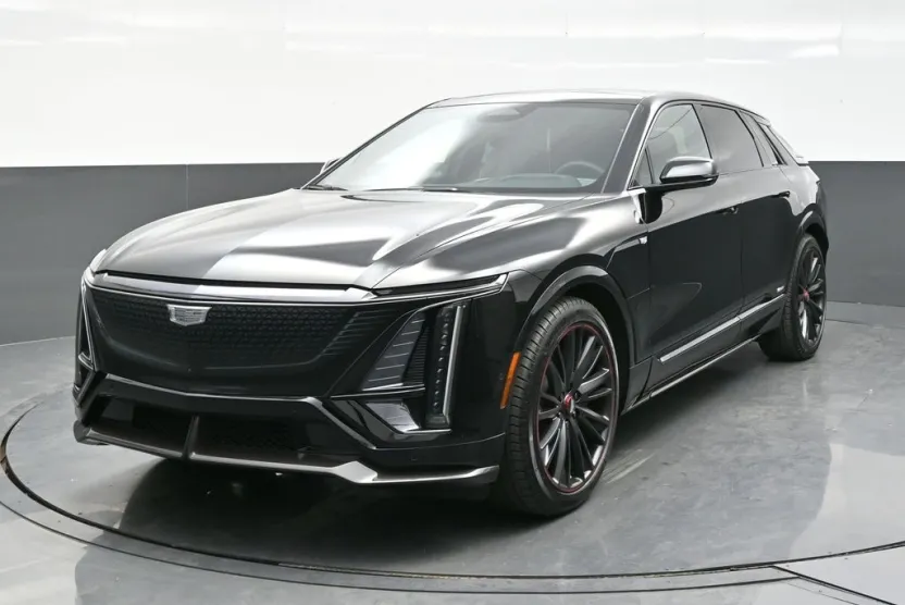 2026 Cadillac Lyriq photo 1