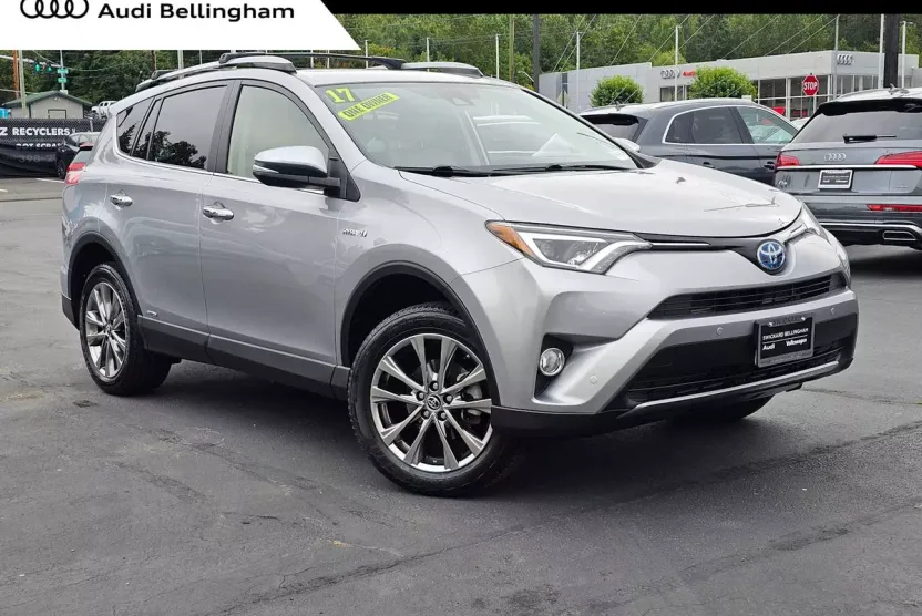 2017 Toyota RAV4 Hybrid Limited photo 1