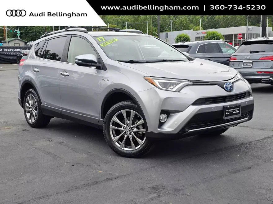 2017 Toyota RAV4 Hybrid Limited photo 1