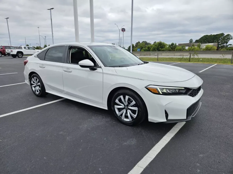 2025 Honda Civic LX photo 1