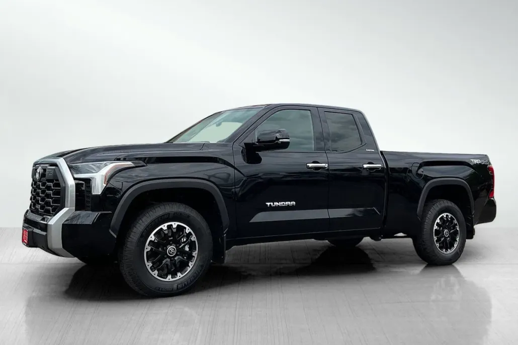 2024 Toyota Tundra Limited photo 1