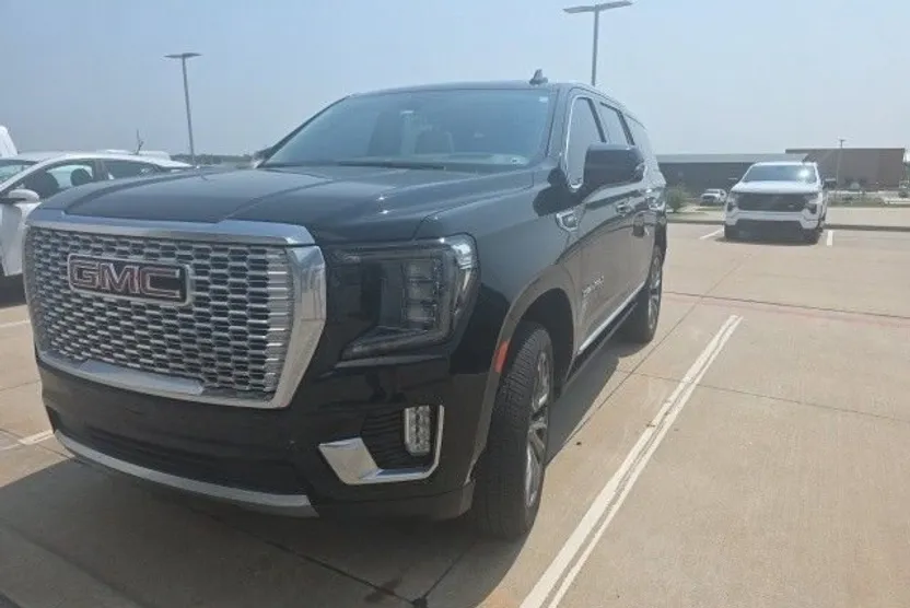 2021 Gmc Yukon Denali photo 1