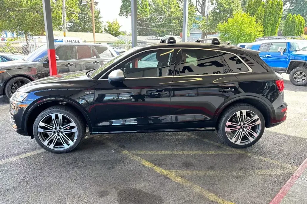 2018 Audi SQ5 Premium Plus photo 1