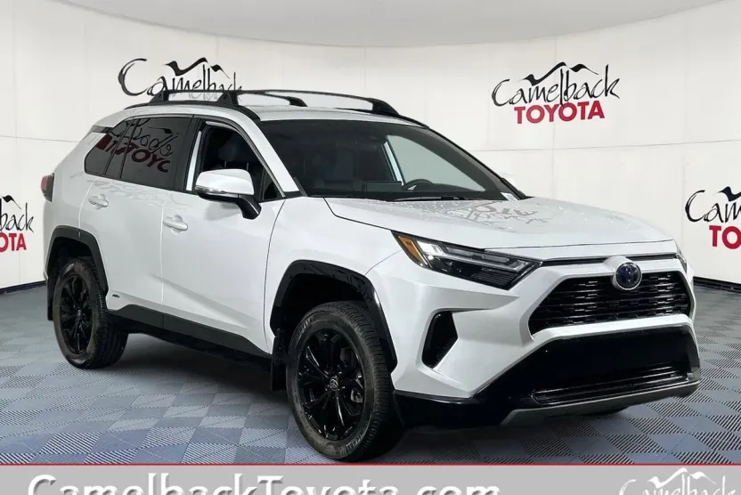 2023 Toyota RAV4 Hybrid SE photo 1