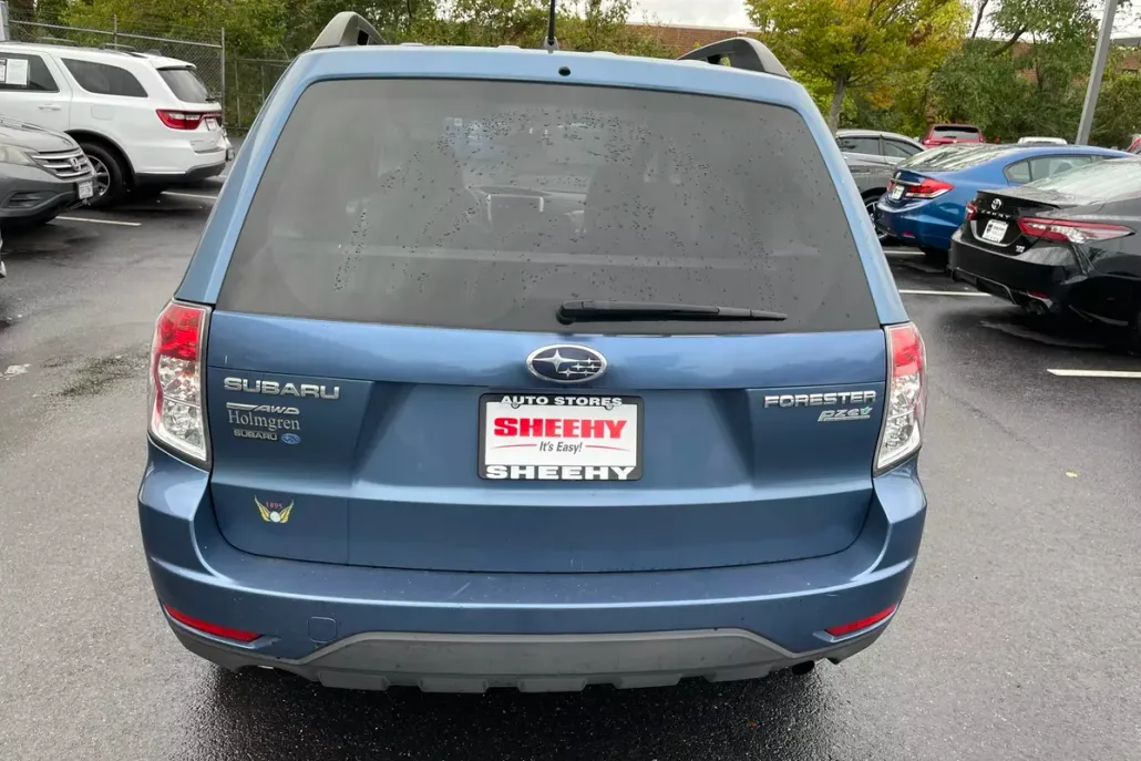 2010 Subaru Forester 2.5X Premium photo 1