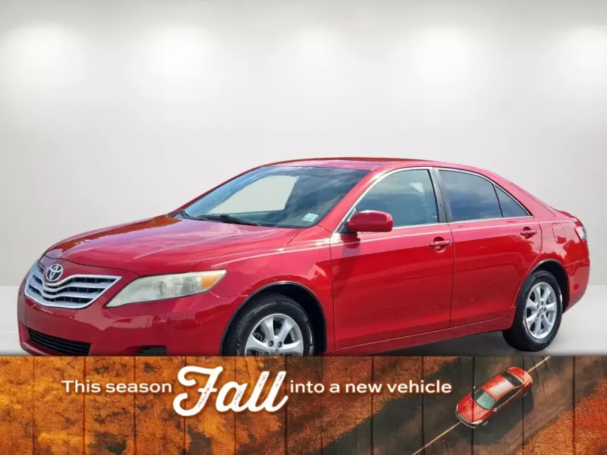 2011 Toyota Camry photo 1