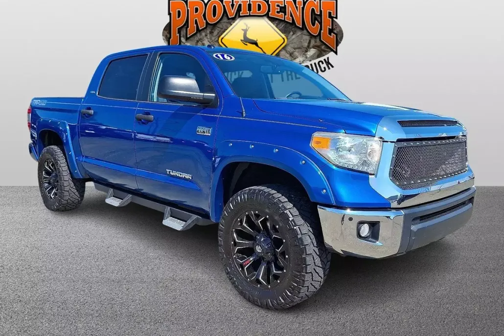 2016 Toyota Tundra SR5 photo 1