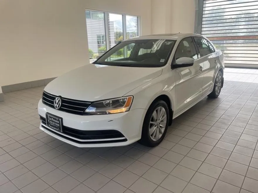 2015 Volkswagen Jetta 1.8T SE photo 1