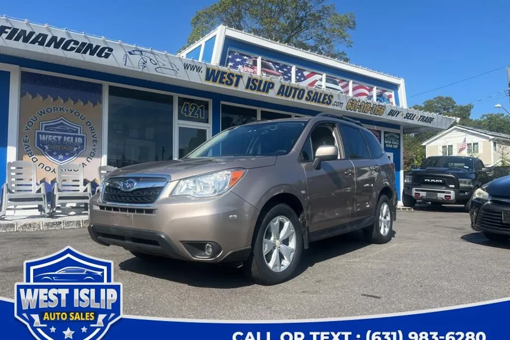 2016 Subaru Forester 2.5i Premium photo 1