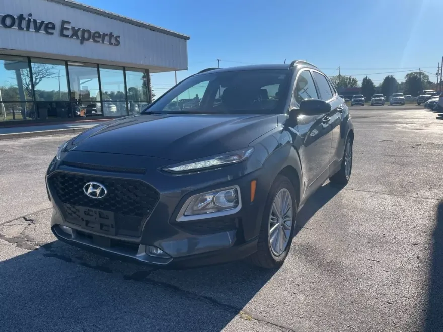 2018 Hyundai Kona SEL photo 1