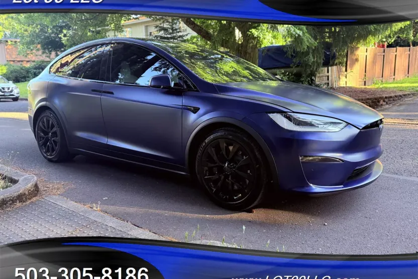 2022 Tesla Model X Plaid photo 1