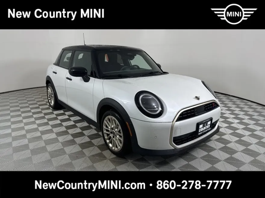 2025 Mini Cooper 4 Door Hardtop Signature photo 1