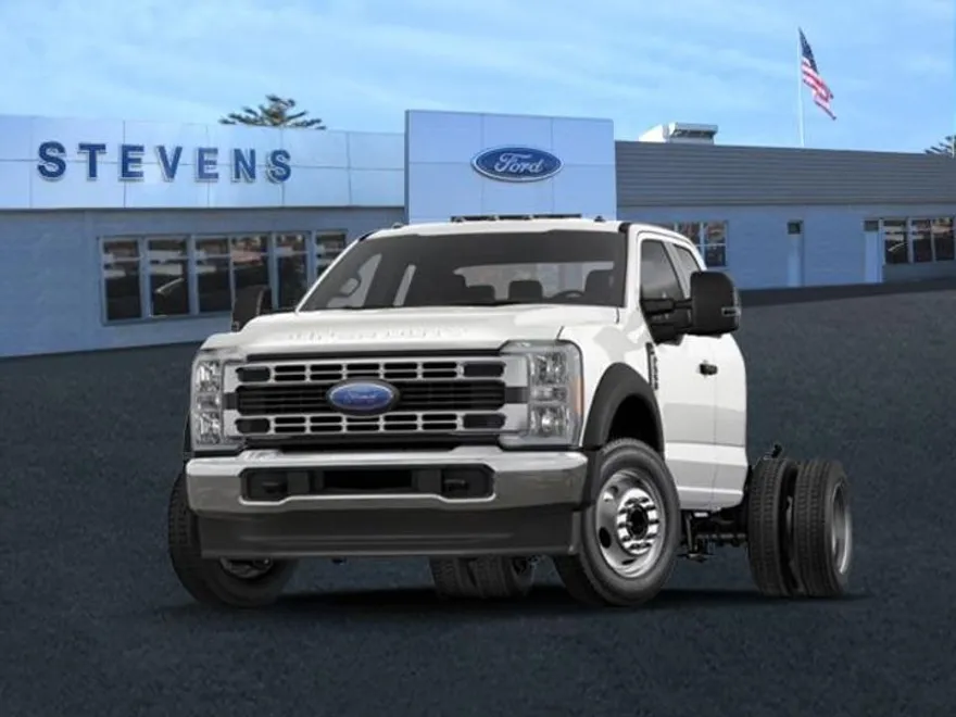 2025 Ford F-550 XL photo 1