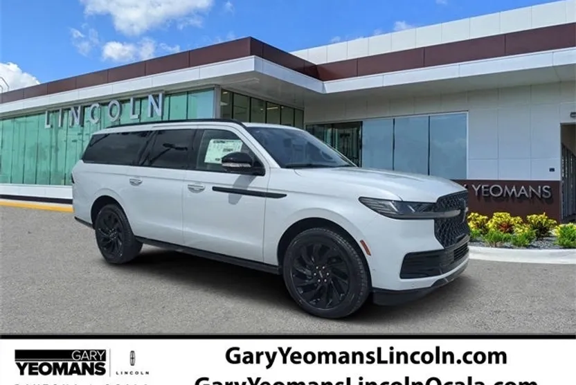 2025 Lincoln Navigator L Reserve photo 1
