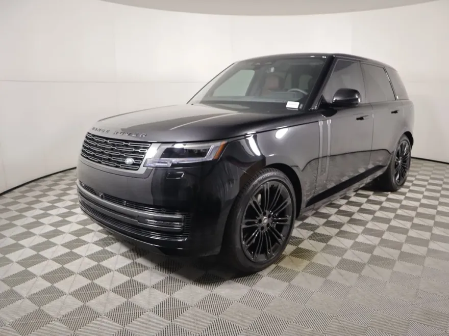 2025 Land Rover Range Rover SE photo 1