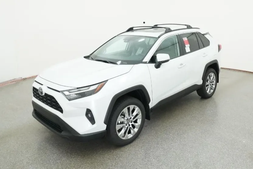 2025 Toyota RAV4 XLE Premium photo 1
