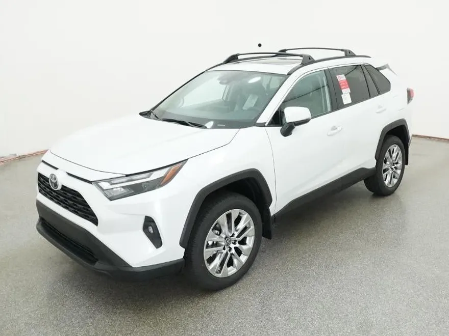 2025 Toyota RAV4 XLE Premium photo 1