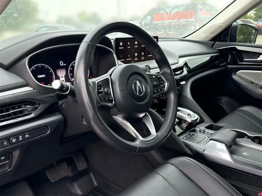 2023 Acura MDX Technology photo 1