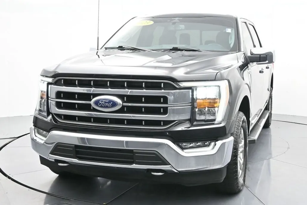 2023 Ford F-150 Lariat photo 1