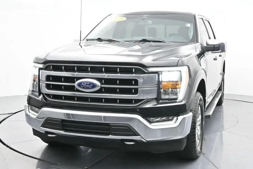 2023 Ford F-150 Lariat photo 1