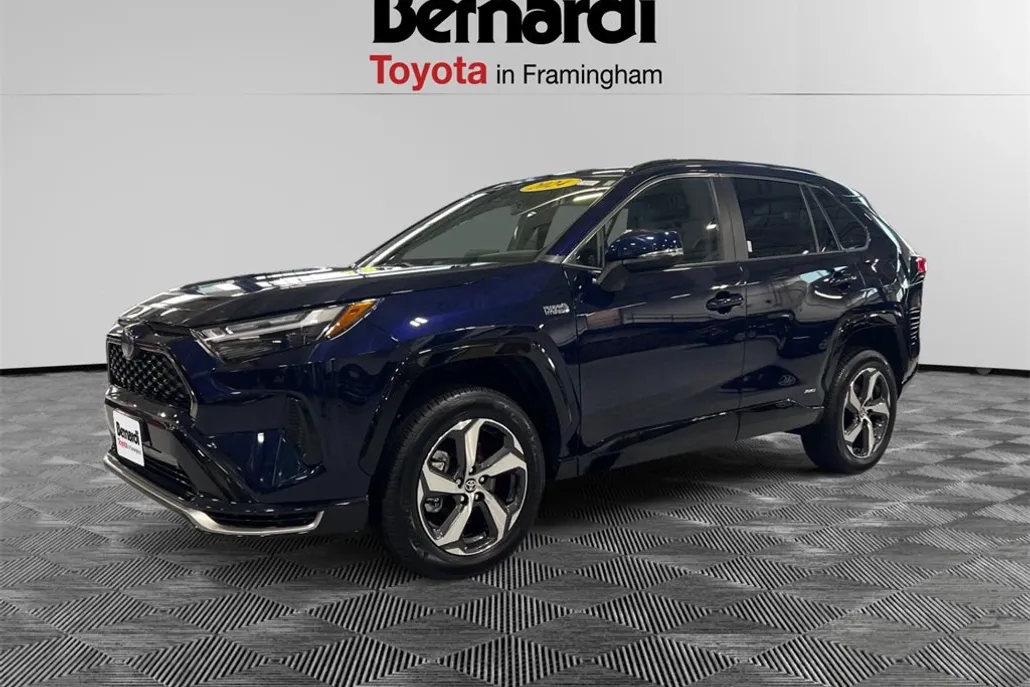 2024 Toyota RAV4 Prime SE photo 1