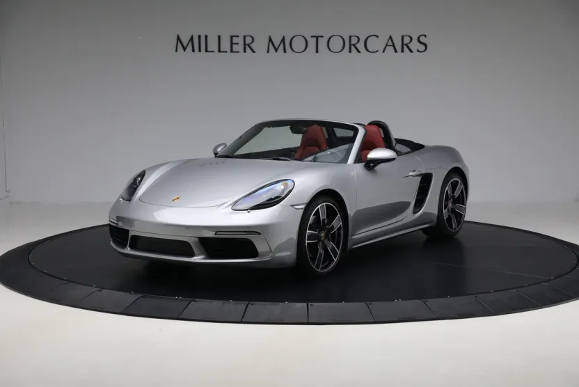 2025 Porsche Boxster photo 1