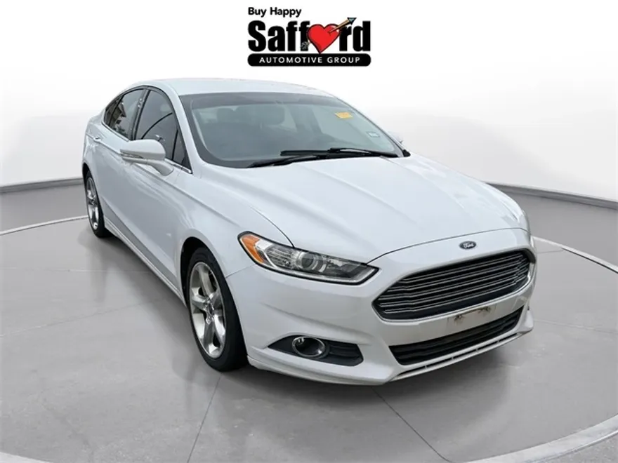 2014 Ford Fusion SE photo 1