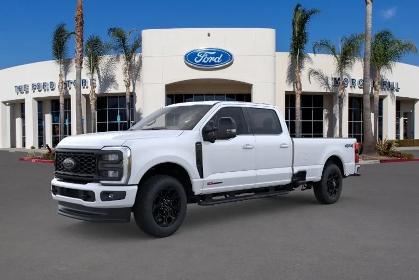 2025 Ford F-350 Lariat photo 1