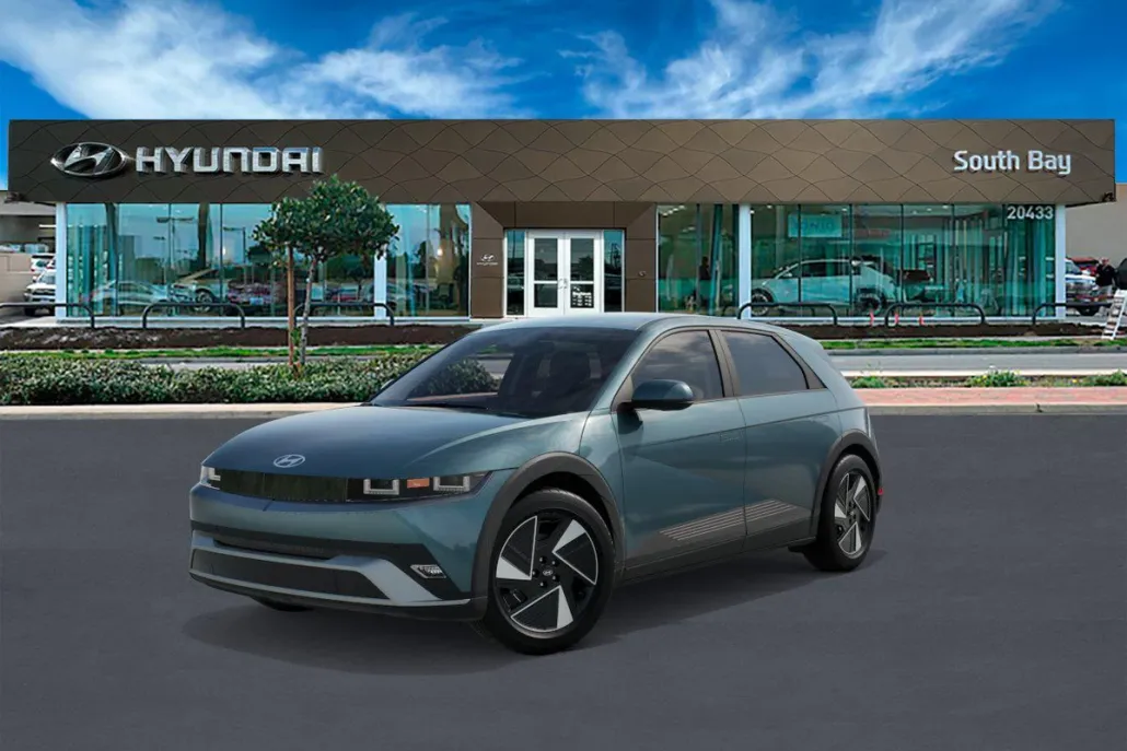 2025 Hyundai Ioniq 5 SE photo 1